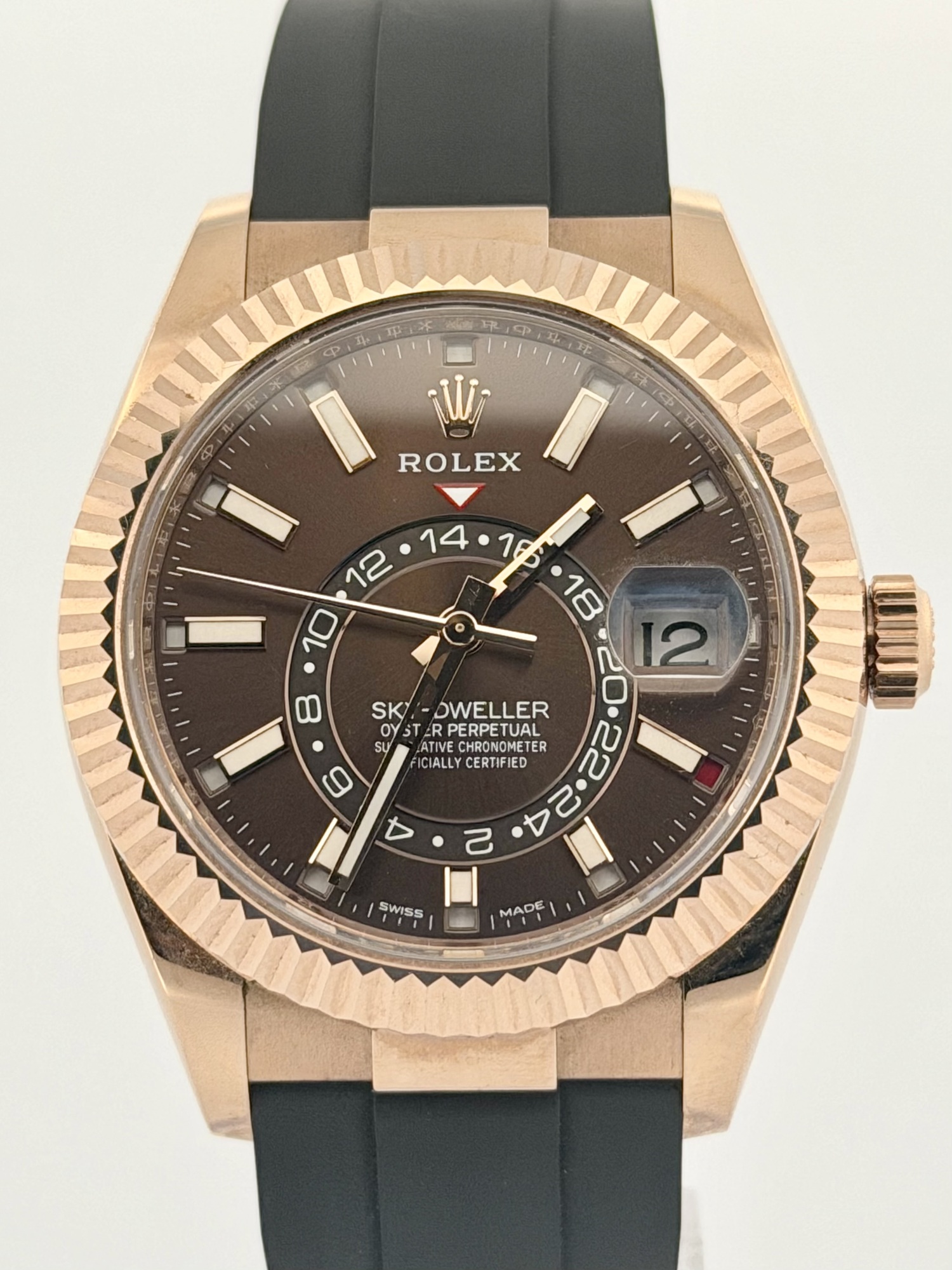 Rolex Sky-Dweller, photograph 3