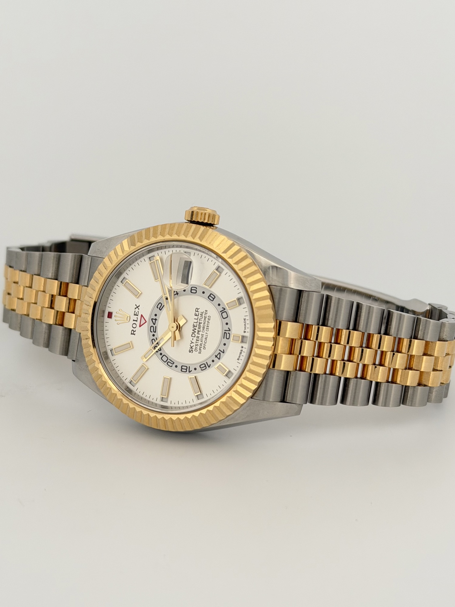 Rolex Sky-Dweller, photograph 11