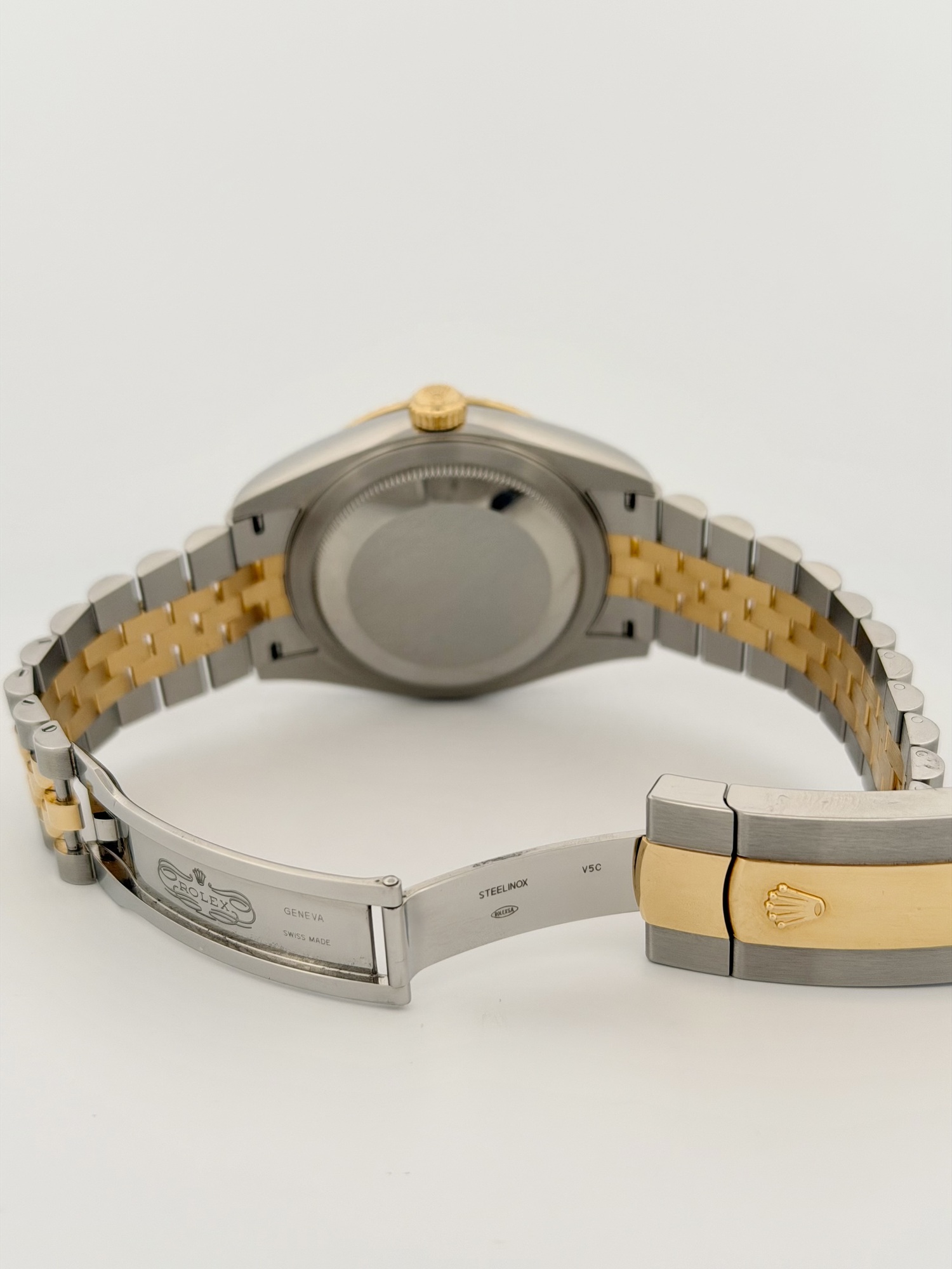 Rolex Sky-Dweller, photograph 8