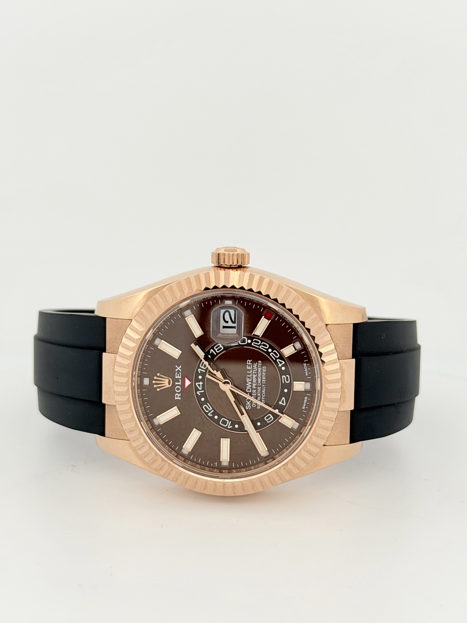 Rolex Sky-Dweller, photograph 13