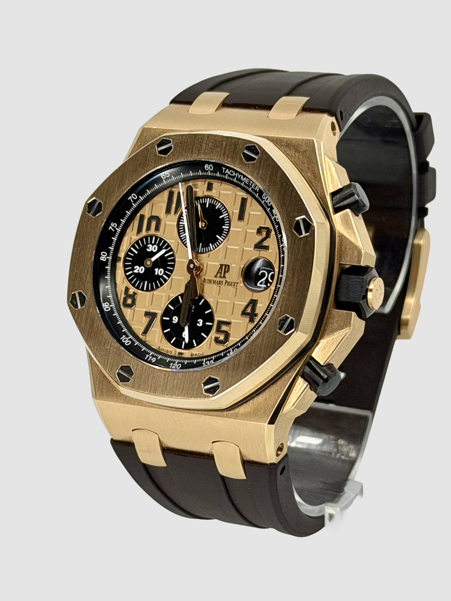 Audemars Piguet Royal Oak Offshore, photograph 2