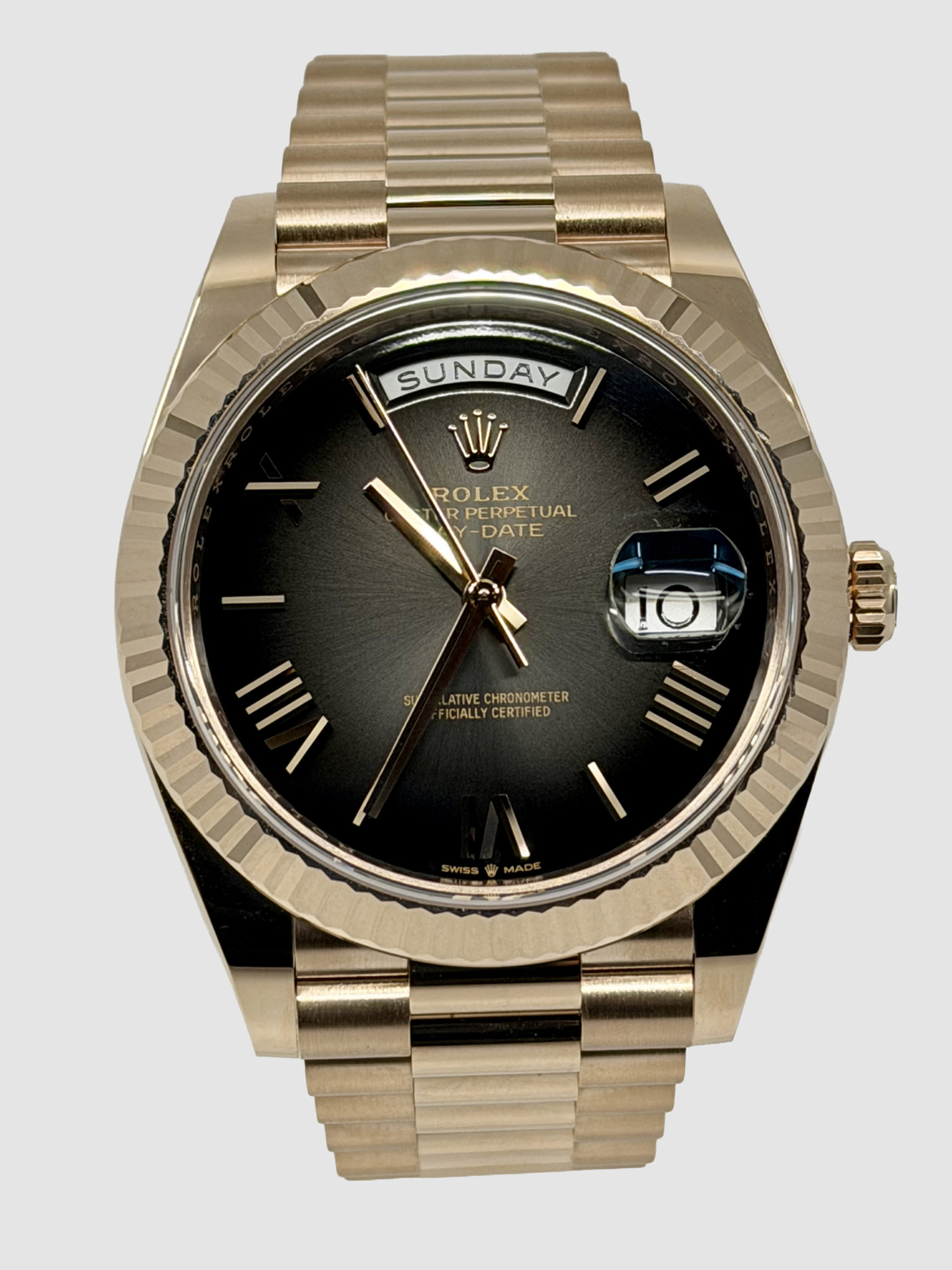 Rolex Day-Date 40, photograph 3