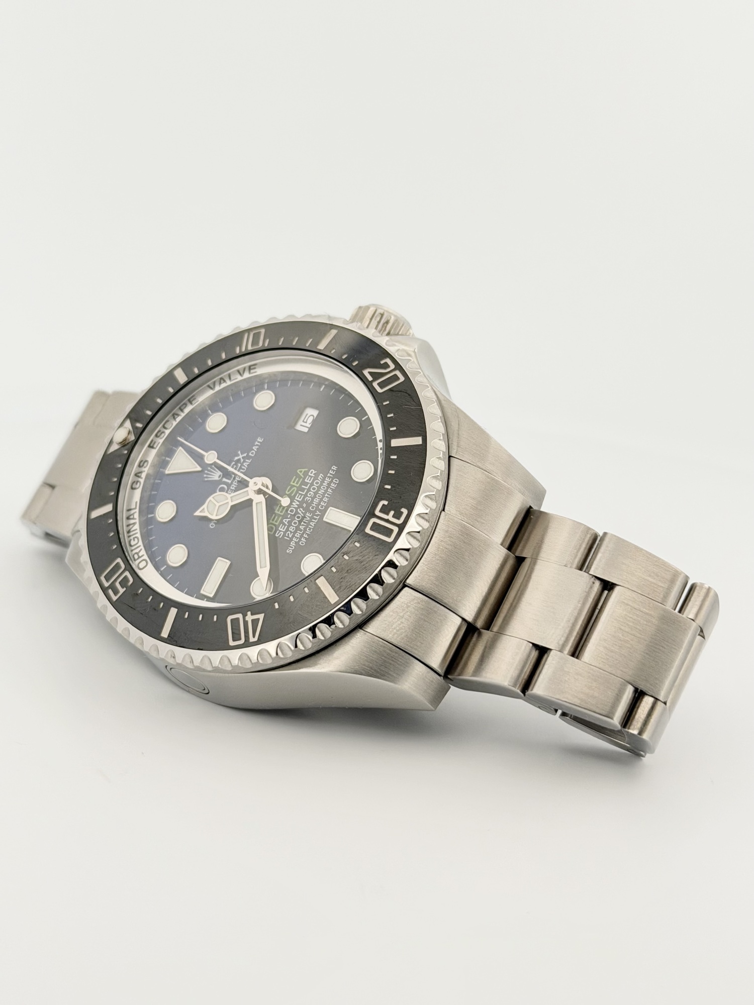 Rolex Sea-Dweller, photograph 9