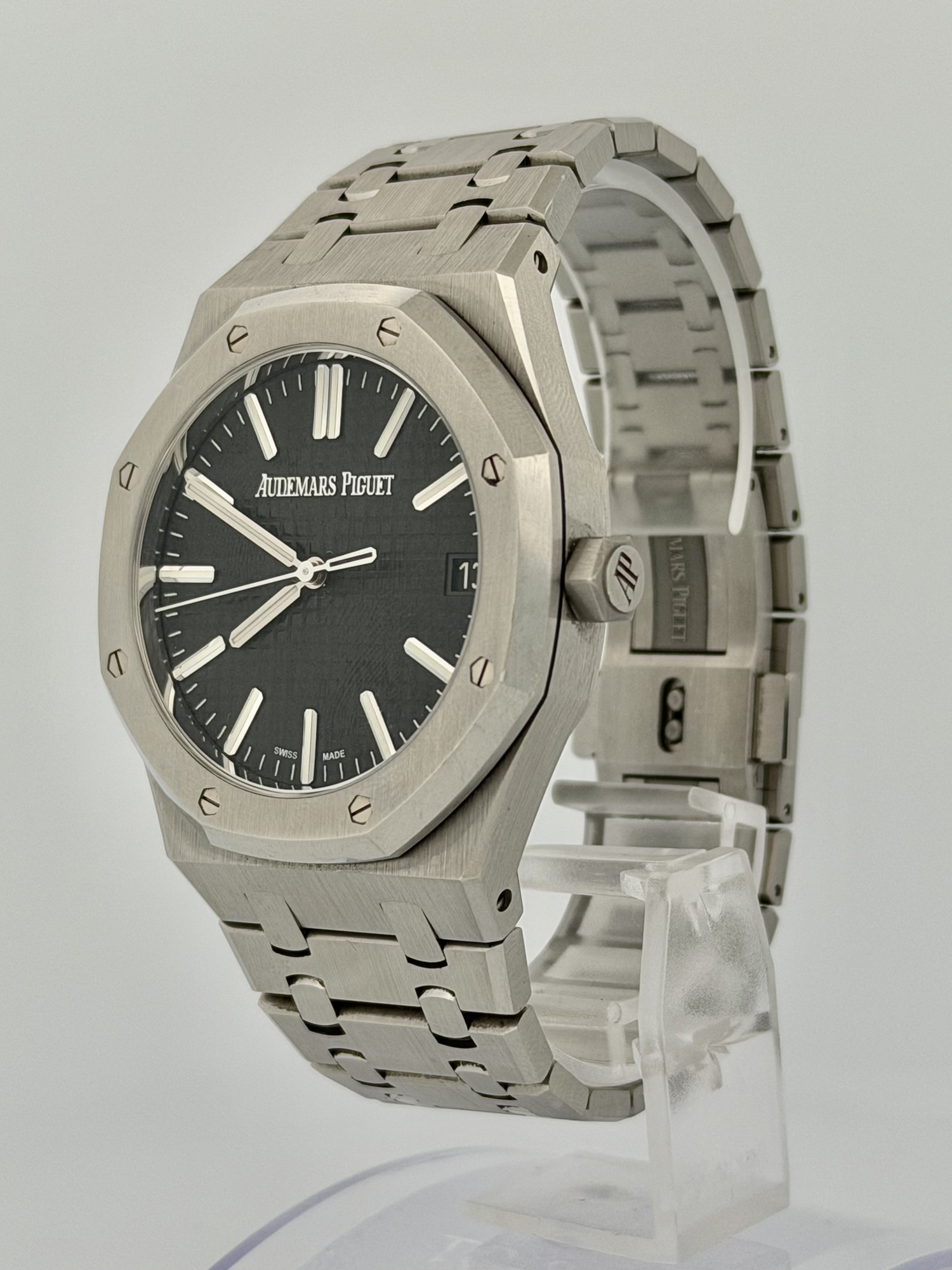 Audemars Piguet Royal Oak, photograph 2