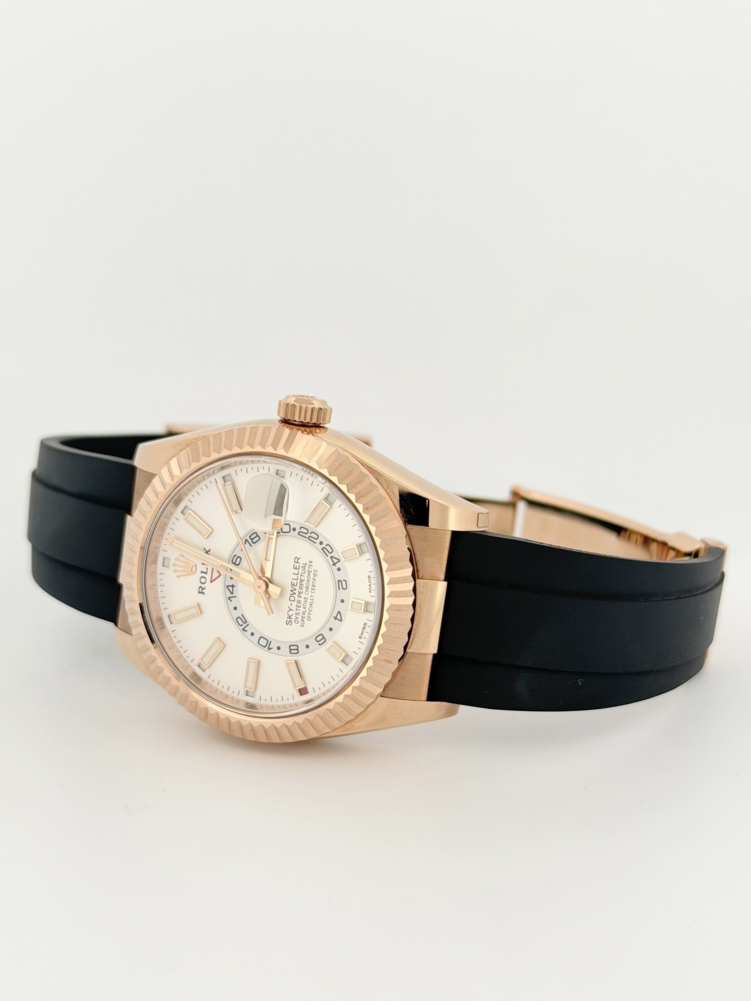 Rolex Sky-Dweller, photograph 11