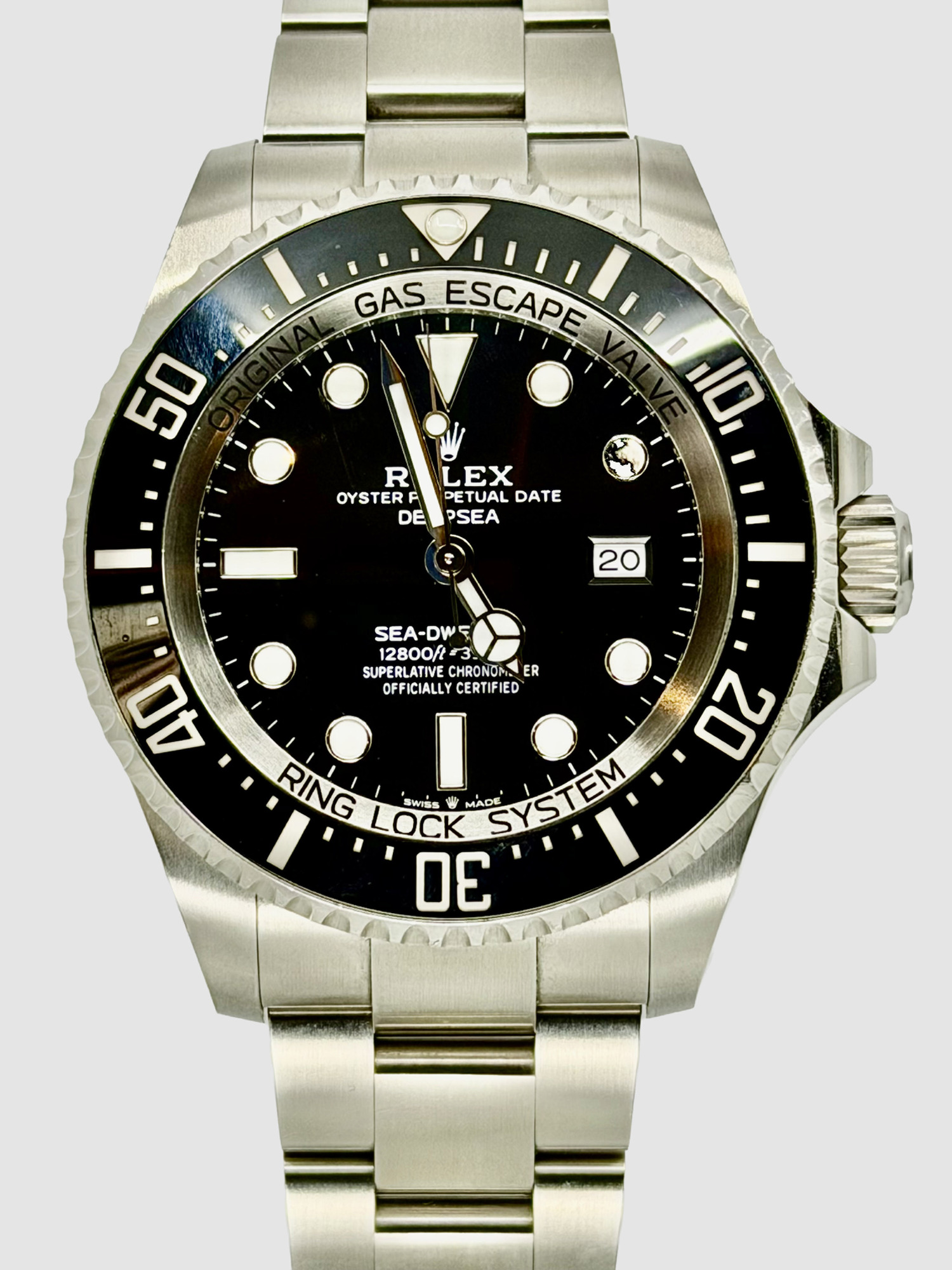 Rolex Sea-Dweller Deepsea, photograph 3