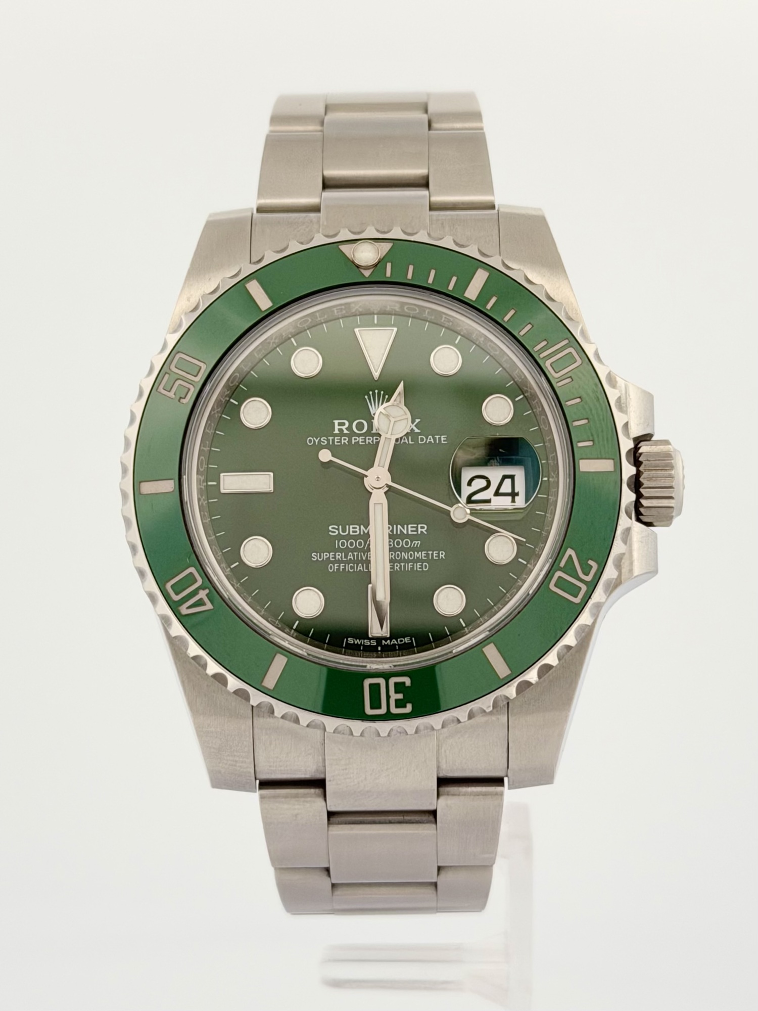 Rolex Submariner, photograph 4