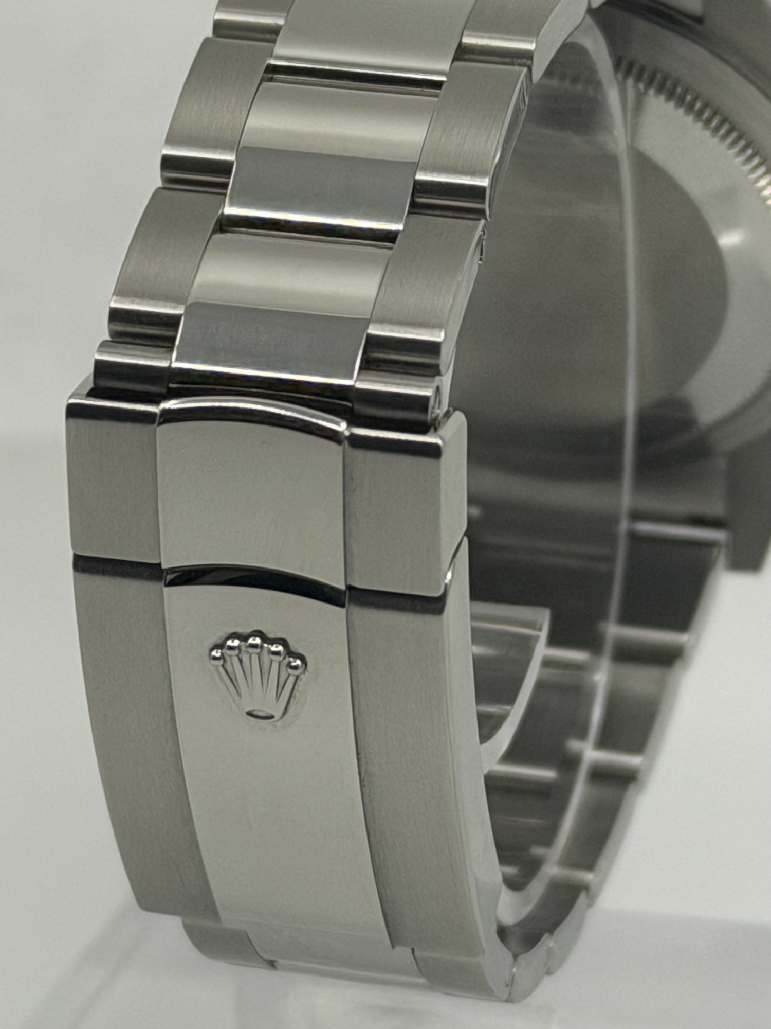 Rolex Sky-Dweller, photograph 5