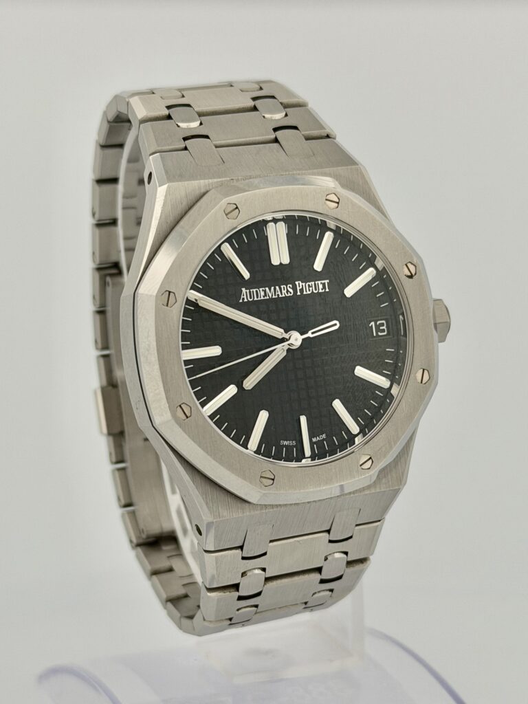 Audemars Piguet Royal Oak 15500ST in steel with a grey dial